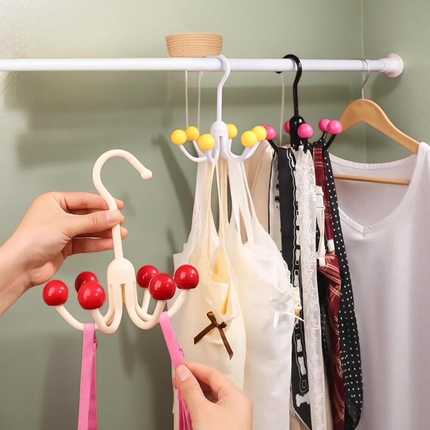 Multi-Functional V-Shaped Double Sided Hanger Storage Rack (MV-115)